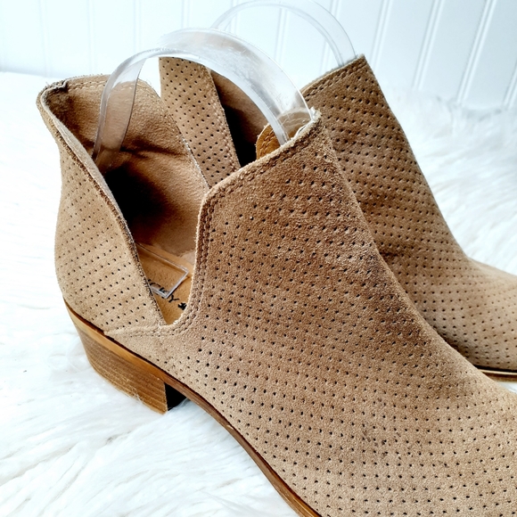 Lucky Brand Womens Suede Perforated Ankle Booties - Picture 7 of 13